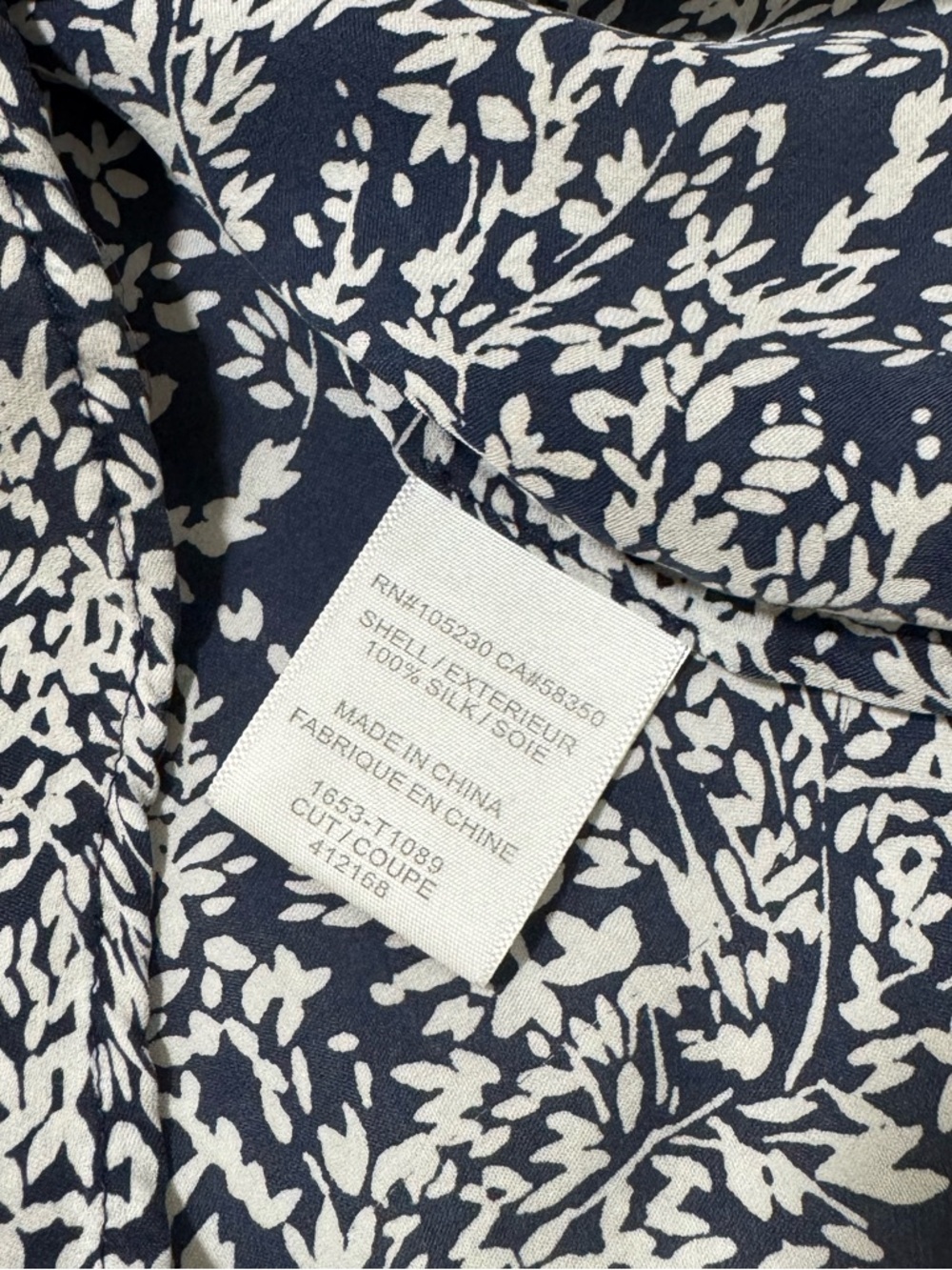 Joie Suela 100% Silk Navy/White Print Cap Sleeve Size S Lightweight Blouse - Picture 7 of 12